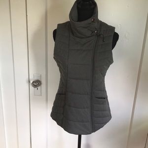 Calia Vest - Grey